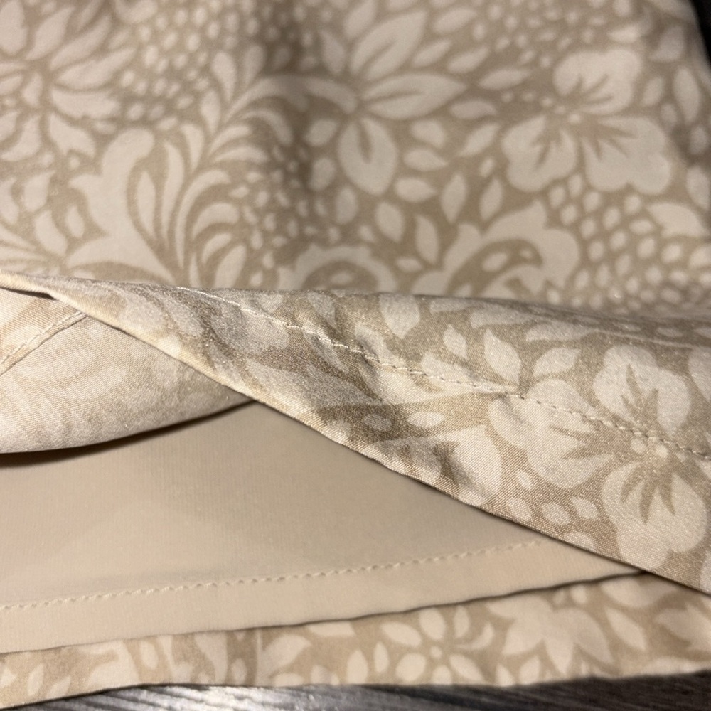 Club Monaco Paisley Silk Sleeveless Snap Front Romper Size 4 Tan - Picture 9 of 16